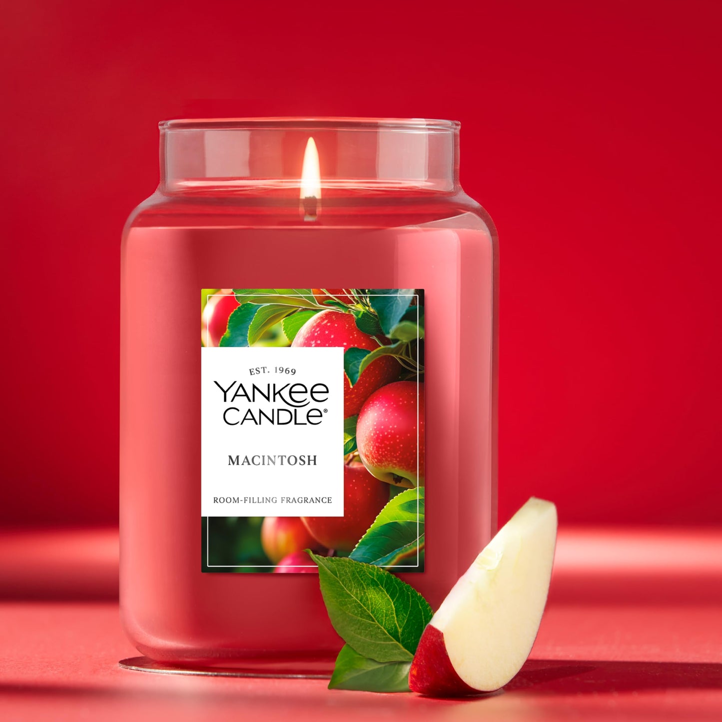Yankee Candle Macintosh, Fall Scented Candle, 22oz Large Jar with up to 150 Hour Burn Time