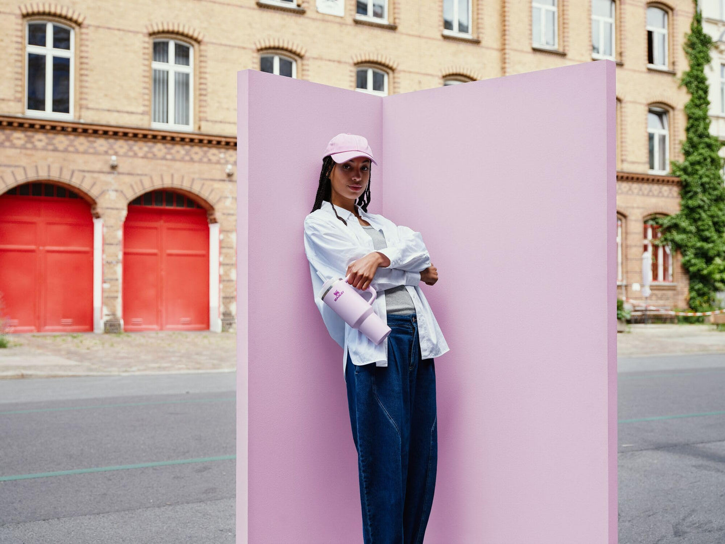 STANLEY Quencher H2.0 Tumbler with Handle and Straw 40 oz | Flowstate 3-Position Lid | Cup Holder Compatible for Travel | Insulated Stainless Steel Cup | BPA-Free | Cherry Blossom