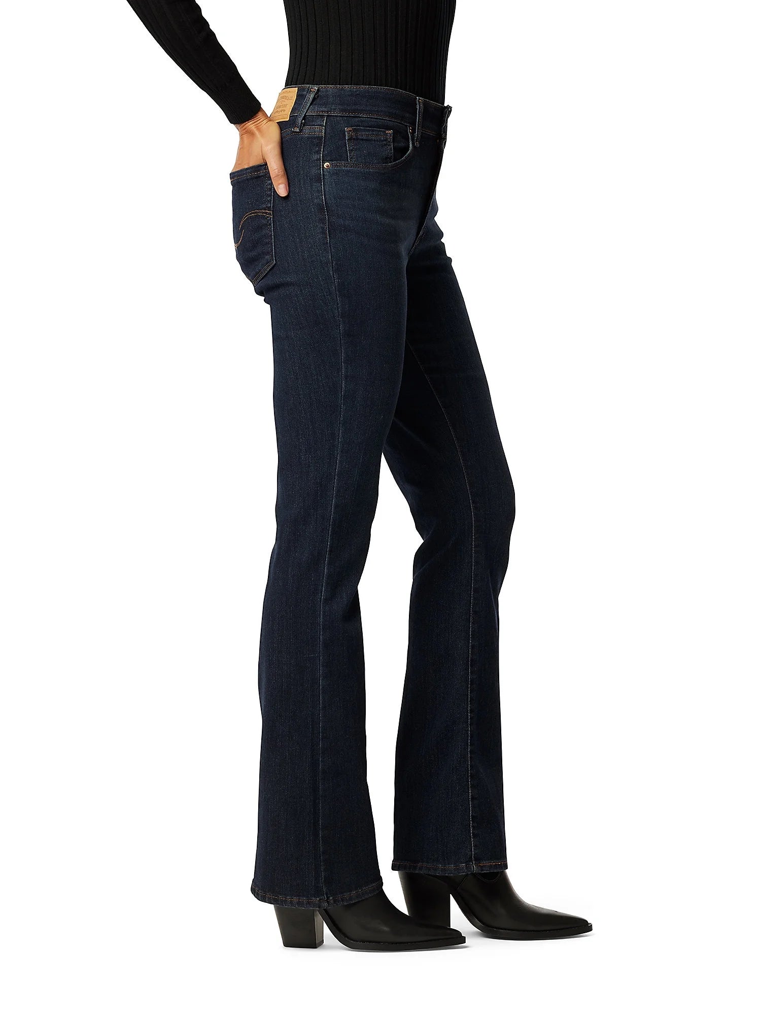 Levi Strauss Signature Women's and Women's Plus Mid Rise Bootcut Jeans, 30", 32” and 34" Inseams, Sizes 2-28