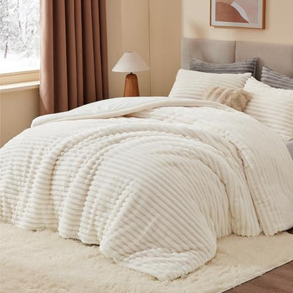 BEDELITE Fleece King Comforter Set, Fluffy Bed Set, Cream White