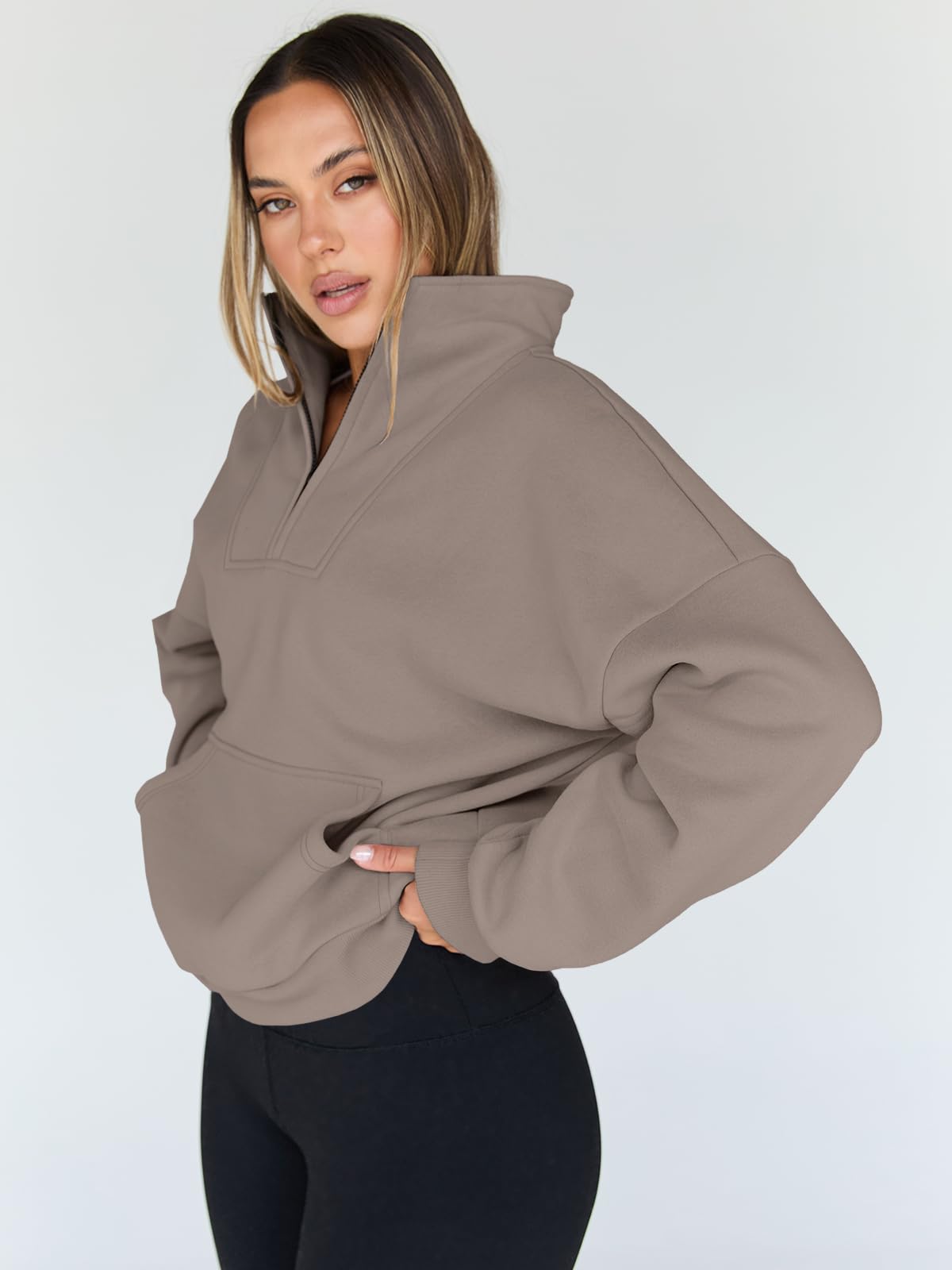 Trendy Queen Sweatshirts Half Zip Pullover Quarter Zip Oversized Hoodies Sweaters Comfy Fall Outfits 2024 Y2K Winter Clothes CoffeeGrey M