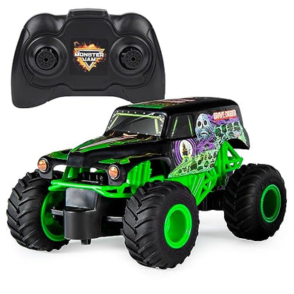 Monster Jam, Official Grave Digger Remote Control Monster Truck, 1:24 Scale, 2.4 GHz, Kids Toys for Boys and Girls Ages 4 and up