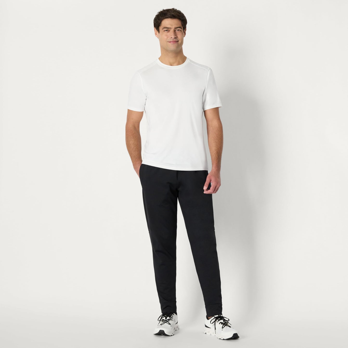 Amazon Essentials Men's Performance Stretch Training Jogger Pant, Black, X-Small