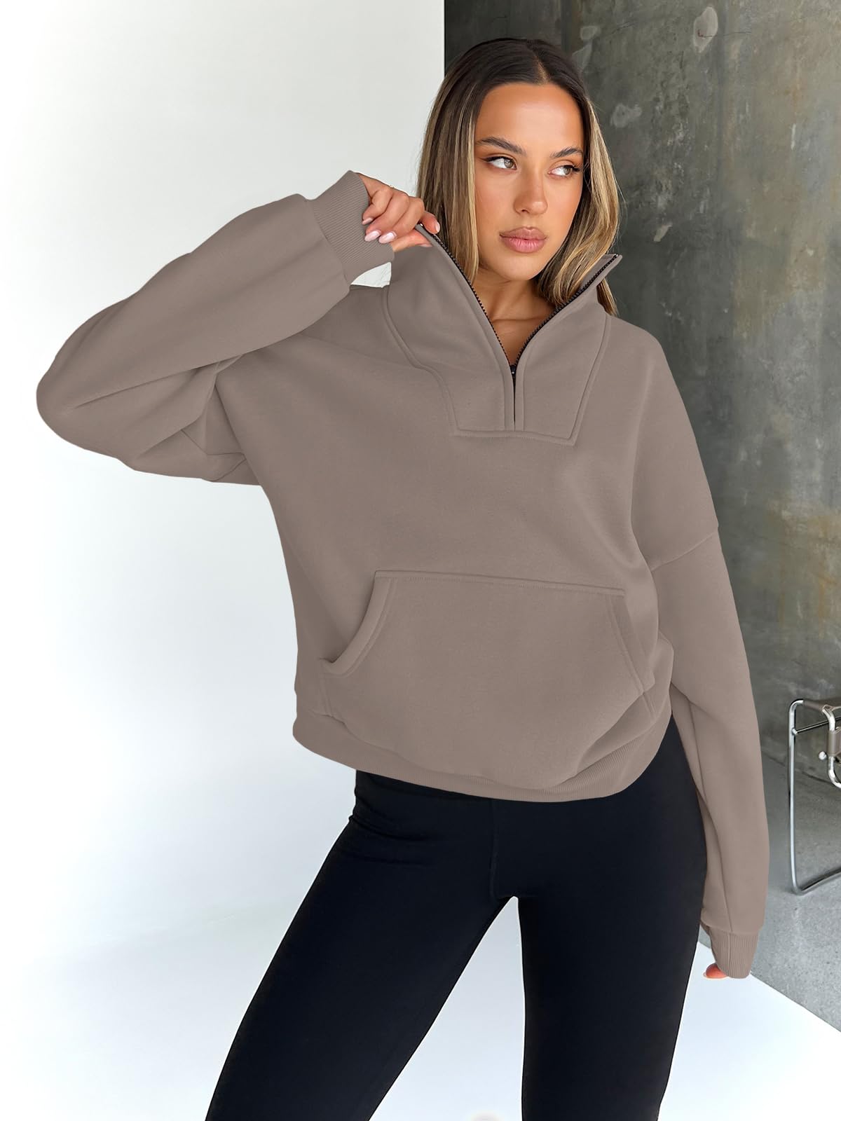 Trendy Queen Sweatshirts Half Zip Pullover Quarter Zip Oversized Hoodies Sweaters Comfy Fall Outfits 2024 Y2K Winter Clothes CoffeeGrey M