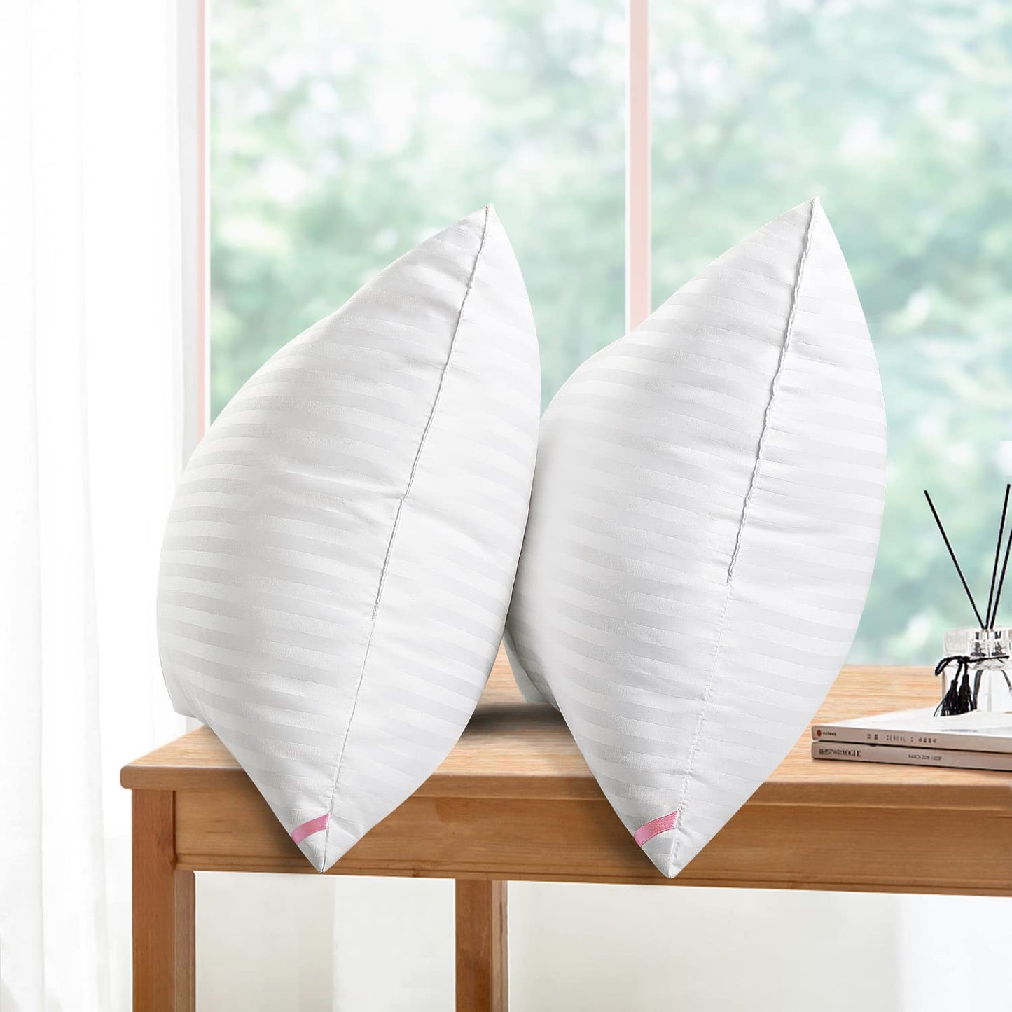 EIUE Bed Pillows for Sleeping 4 Pack，Pillows for Side and Back Sleepers,Super Soft Down Alternative Microfiber Filled Pillows (White, Queen (Pack of 4))