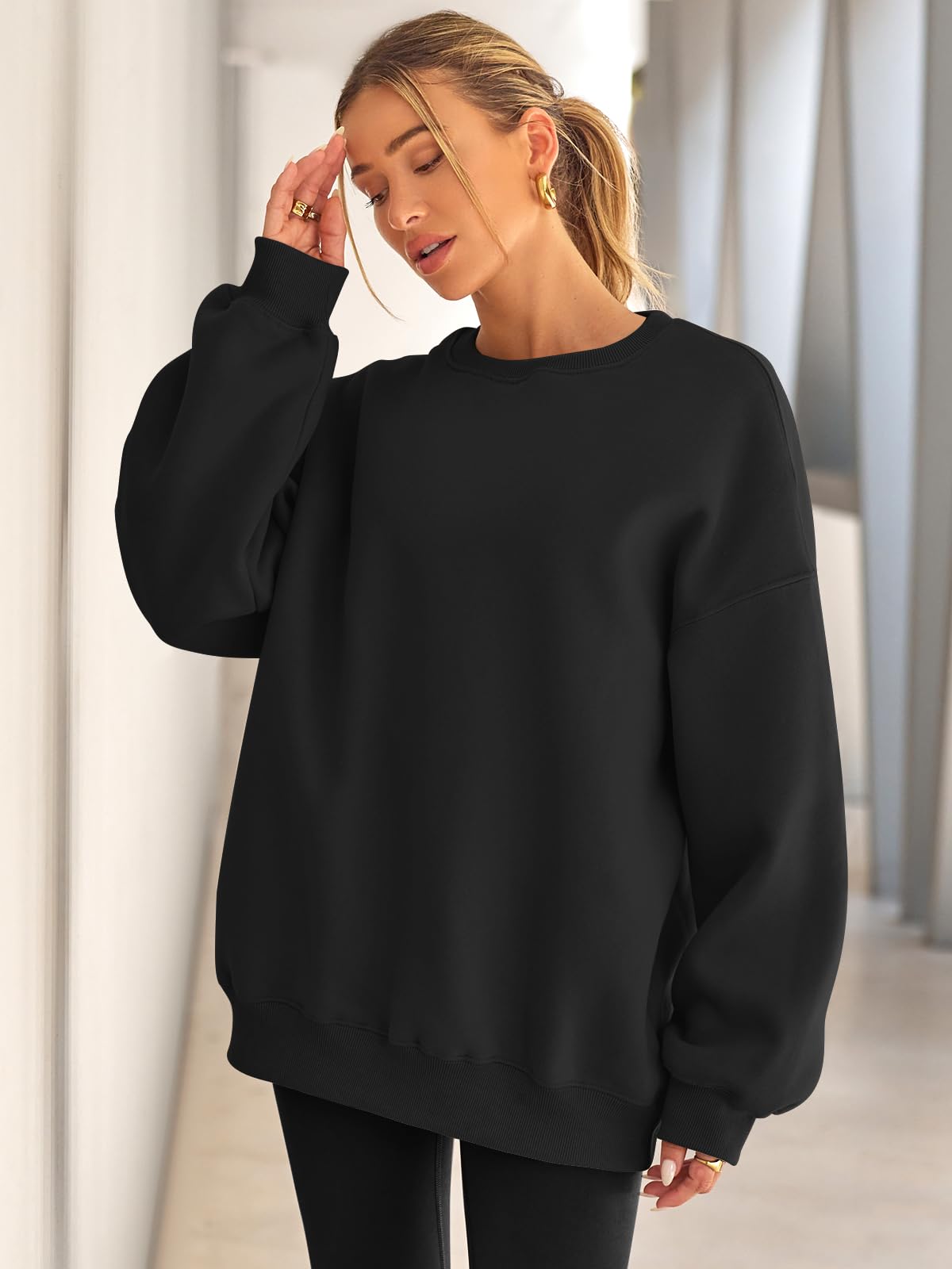 EFAN Womens Sweatshirts Hoodies Oversized Sweaters Crewneck Fleece Casual Tops Basic Comfy Fall Fashion Clothes 2025 Plus Size Maternity Workout Lounge Wear Winter Outfits Black L