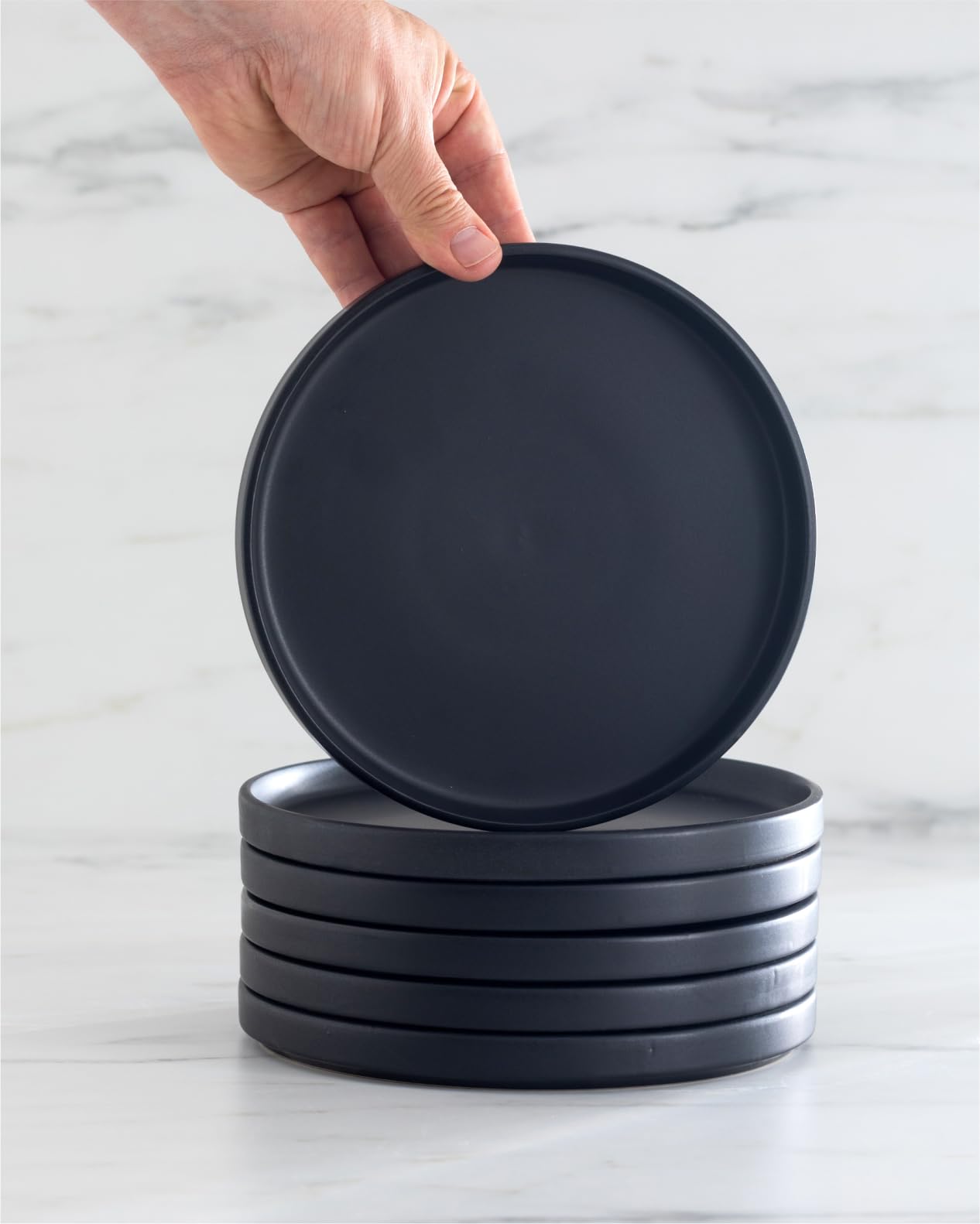 16 Piece Dinnerware Sets for 4 - Matte Black Modern Style Stoneware Dinnerware Set - Scratch Resistant, Dishwasher Safe Plates and Bowls Sets Ceramic, Dish Set, Bowl and Plate Set - Matte Black