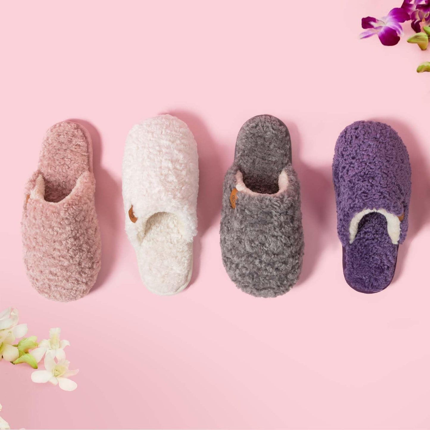 EverFoams Women's Fuzzy Slip-on Slippers Warm Cozy Soft Lightweight Memory Foam Indoor House Shoes Cream White, 7-8 US