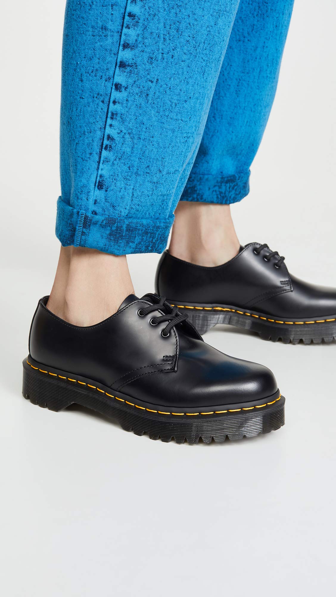 Dr. Martens, Unisex 1461 Bex 3 Eye Oxford, Black Smooth, 7 US Women/6 US Men