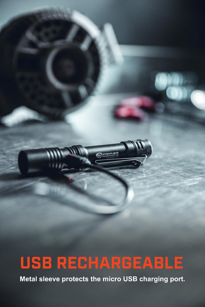 Streamlight 66320 MacroStream USB 500-Lumen Rechargeable Compact Flashlight with Wrist Lanyard, Hat Clip and USB Cord, Black