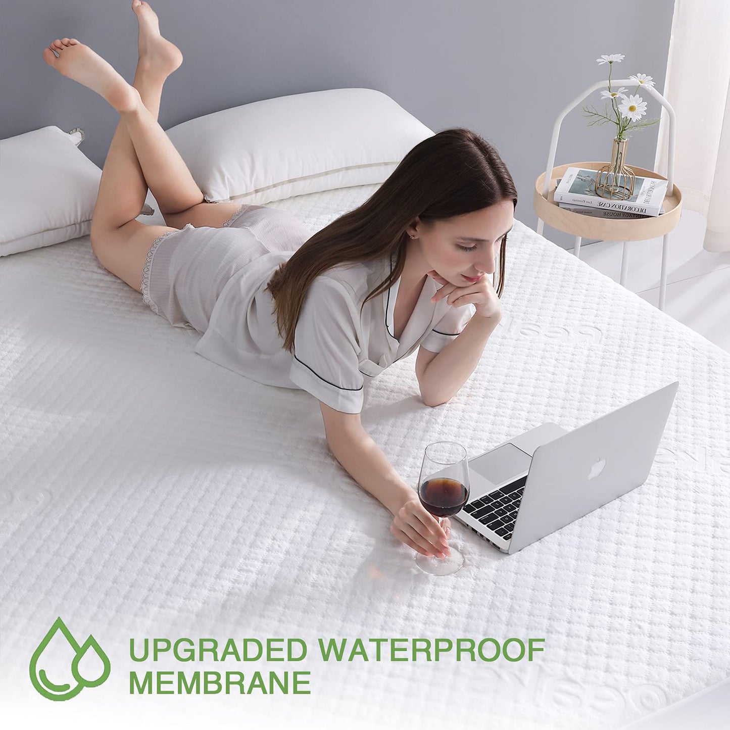 King Size Waterproof Mattress Protector Rayon from Bamboo Fitted Mattress Pad Cover with Deep Pocket Up to 18''