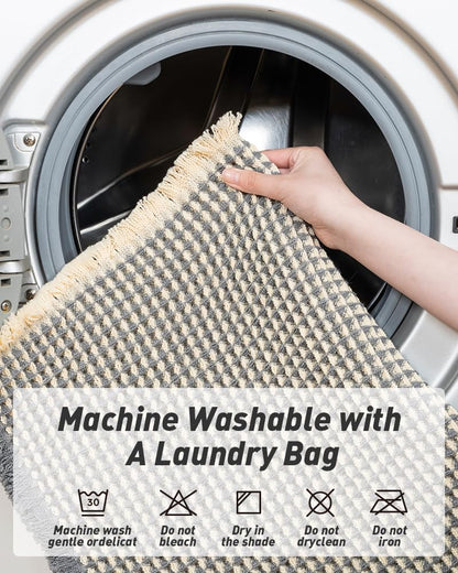 AMOAMI Upgraded Waffle Bath Mat, Super Absorbent Non Slip Bath Mats for Bathroom Floor, Machine Washable Bathroom Rugs with Tassels, Rubber Backed Bathroom Mats, Ultra Soft, 18" x 30"