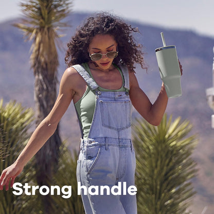Hydro Flask 32 Oz Travel Tumbler with Handle, Lid and Straw - Insulated Stainless Steel in Sandy