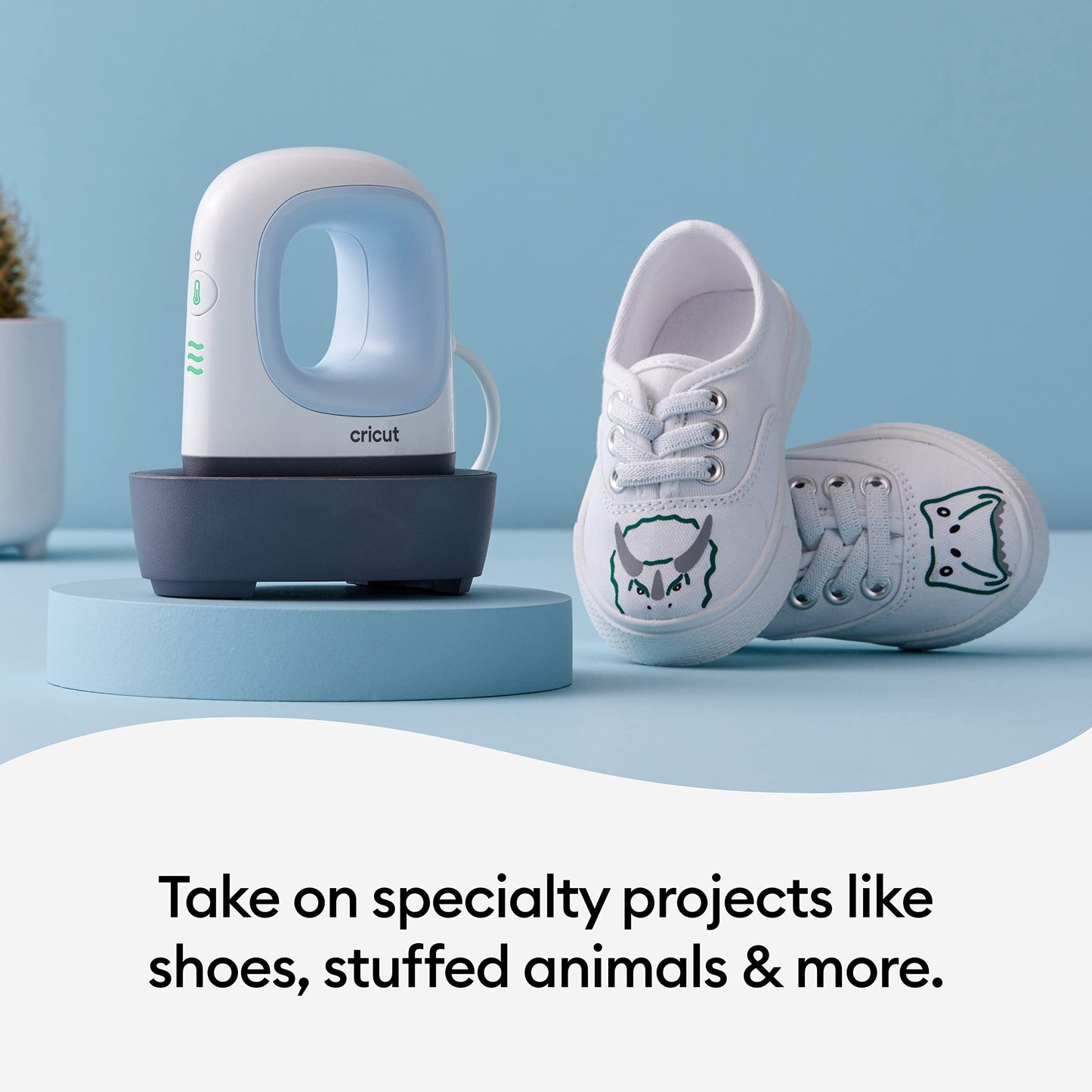 Cricut EasyPress Mini Heat Press for Small Objects like Shoes, Stuffed Animals, Hats & More, 3 Heat Settings & Precision Tip, Ceramic-Coated Heat Plate, Compact & Lightweight, Zen Blue