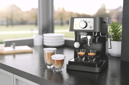 De'Longhi Stilosa Manual Espresso Machine, Compact Coffee Maker, 15 Bar Pump Pressure, Manual Milk Frother Steam Wand for Authentic Single & Double Espresso, Lattes & Cappuccinos, Tamper Included
