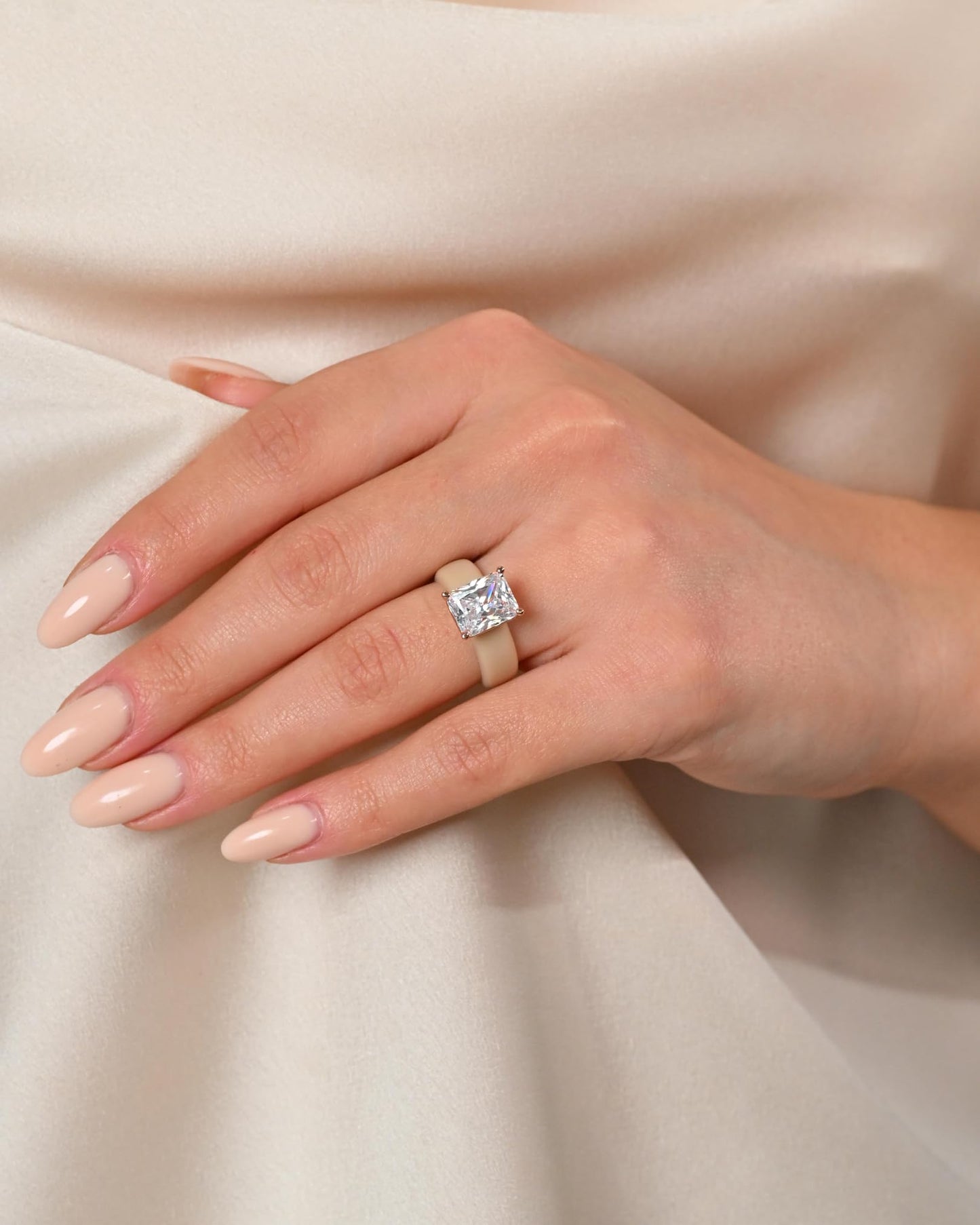 Rinfit Silicone Ring with Stone - Emerald Cut Cubic Zirconia Solitaire Engagement Ring for Women - Rubber Wedding Bands - Nude/Rose Gold - Size 8