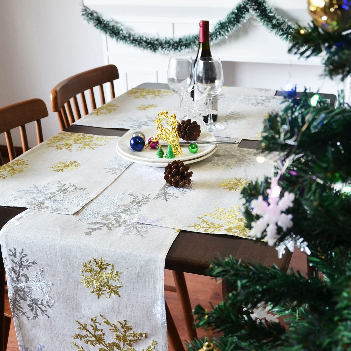 Grelucgo Embroidered Christmas Holiday Silver and Gold Snowflakes Table Runner (13.5 x 68 inches)