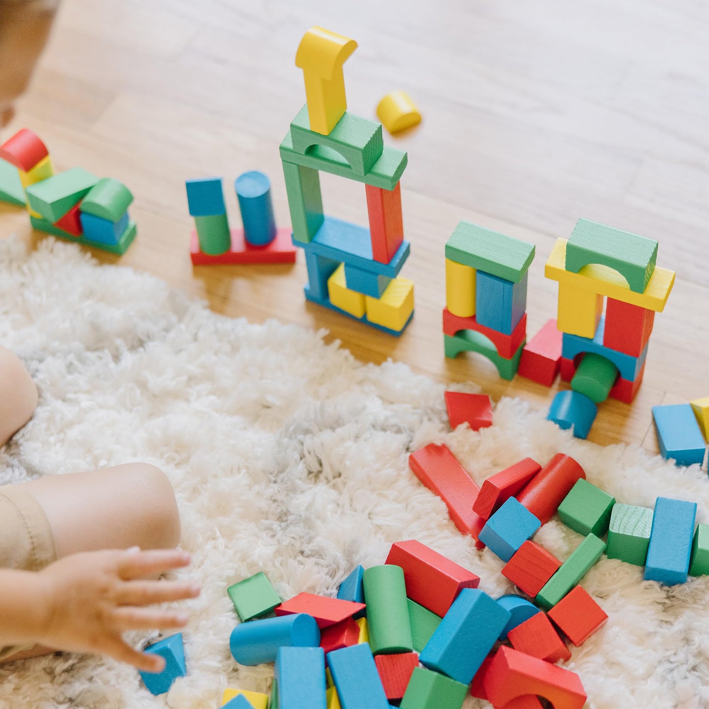 Melissa & Doug Wooden Building Blocks Set - 100 Blocks in 4 Colors and 9 Shapes - FSC Certified