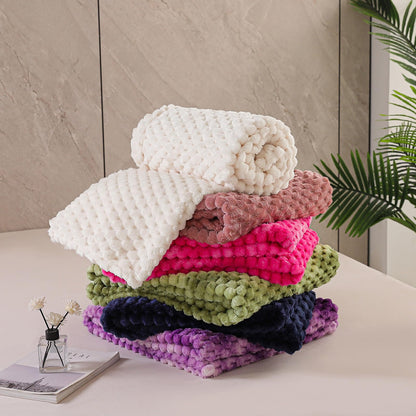 Exclusivo Mezcla Extra Large Soft Fleece Throw Blanket, 50x70 Inches Stylish Jacquard Throw Blanket for Couch, Fuzzy Cozy Lightweight for All Season, Ivory