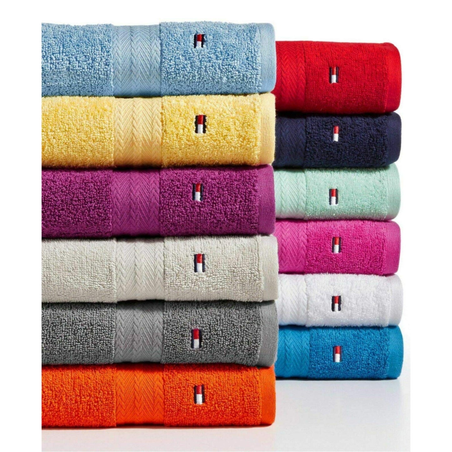 Tommy Hilfiger Modern American Solid Bath Towel, 30 X 54 Inches, 100% Cotton 574 GSM (Raspberry Rose)