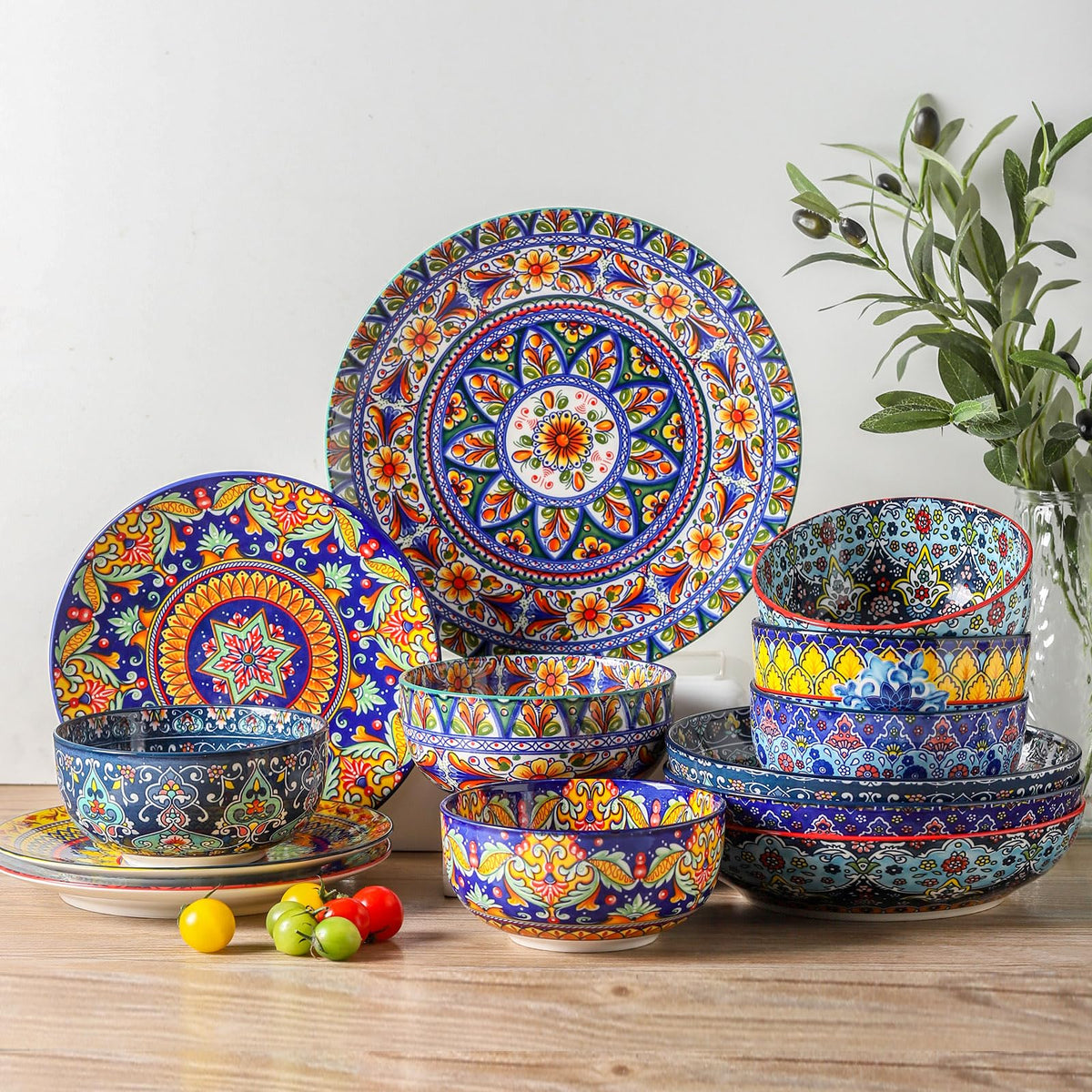 glowworm Dinner Plates, 10.5 Inch Ceramic Plates Set of 6 for Steak, Snacks, Pizza, Cake, Colorful Serving Dishes for Kitchen, Microwave, Oven & Dishwasher Safe, Bohemian