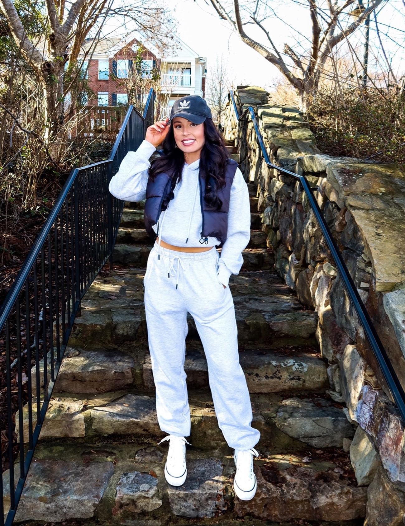 Flygo Womens Fleece 2 Piece Outfits Sweatsuit Crop Pullover Sweatshirt Joggers Pants Tracksuit Set(LightGrey-M)