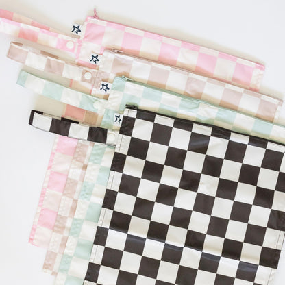 Tiny Twinkle Mess-Proof Waterproof Wet Dry Bag | 2-Pack Reusable Wet Bags for Swimsuits & Baby Clothes | Leakproof Wet Bag for Travel & Diaper Changes for Baby (Black, Green Checkers)