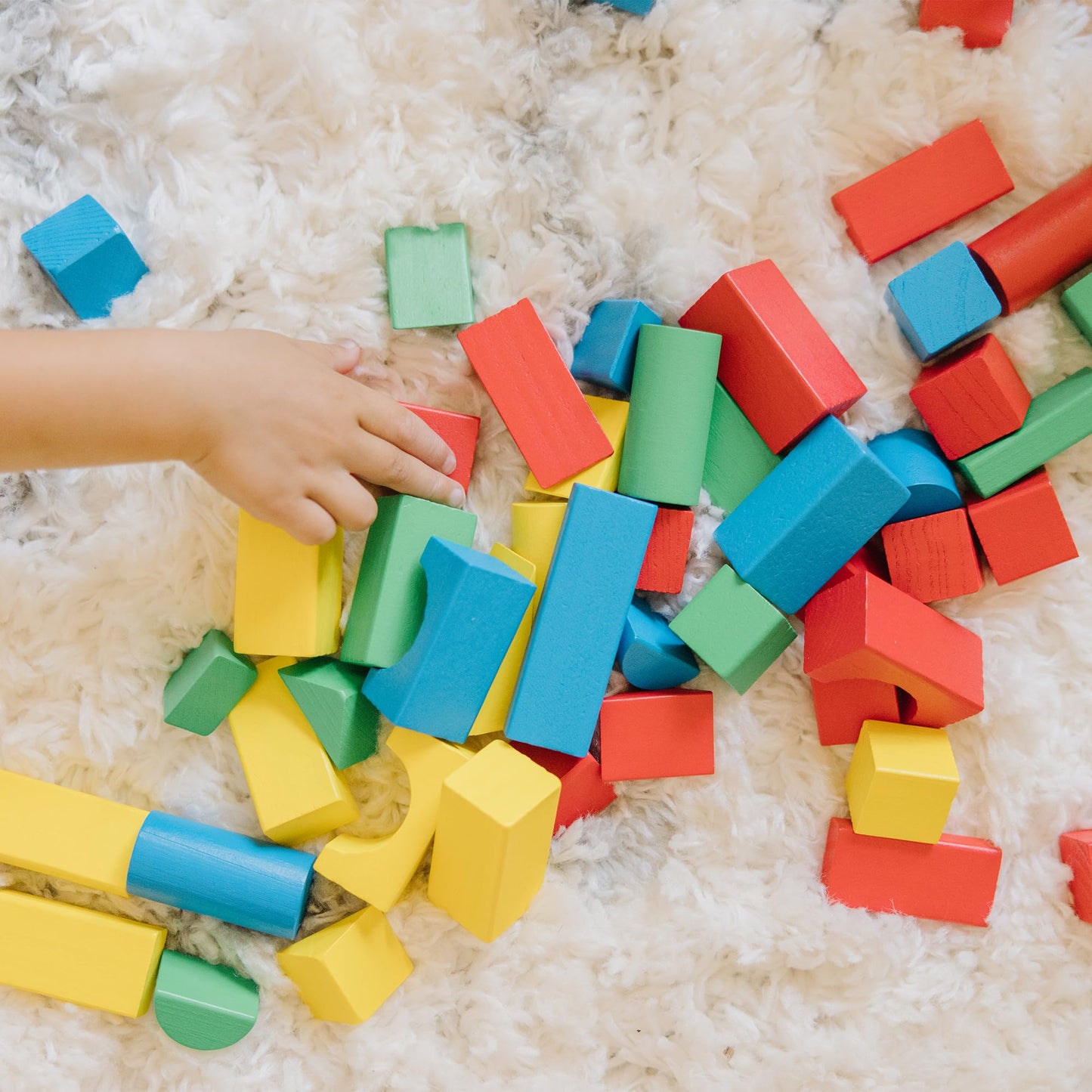 Melissa & Doug Wooden Building Blocks Set - 100 Blocks in 4 Colors and 9 Shapes - FSC Certified