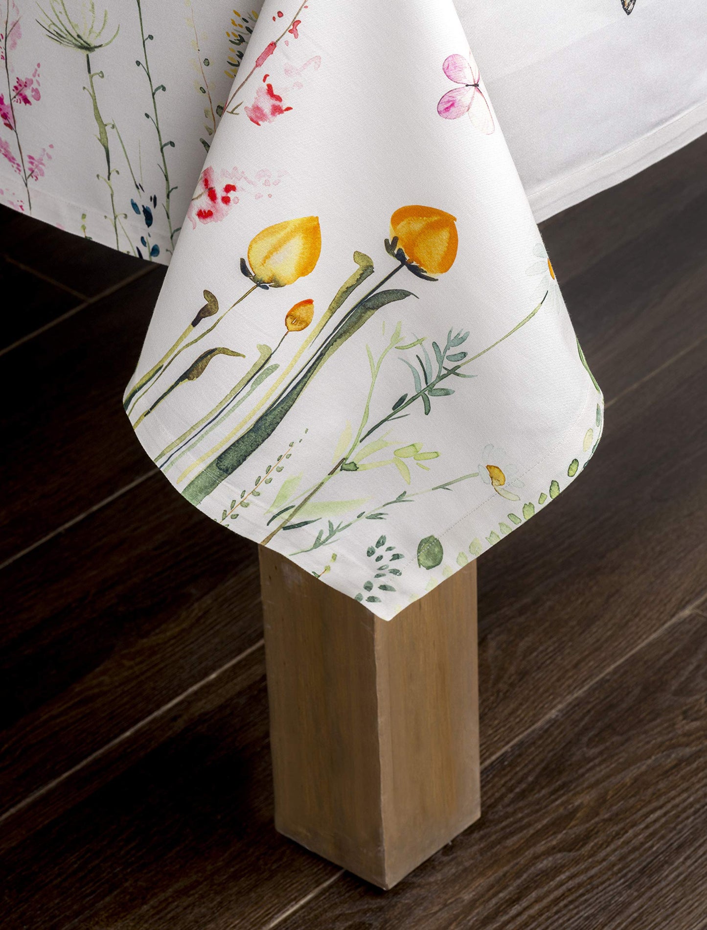 Maison d'Hermine Table Cloth Rectangle Table 100% Cotton 70 x 140 Inches Tablecloth Reusable Decorative for Dining Room, Farmhouse, Home, Party, Festive & Wedding Spring Summer - Botanical Fresh