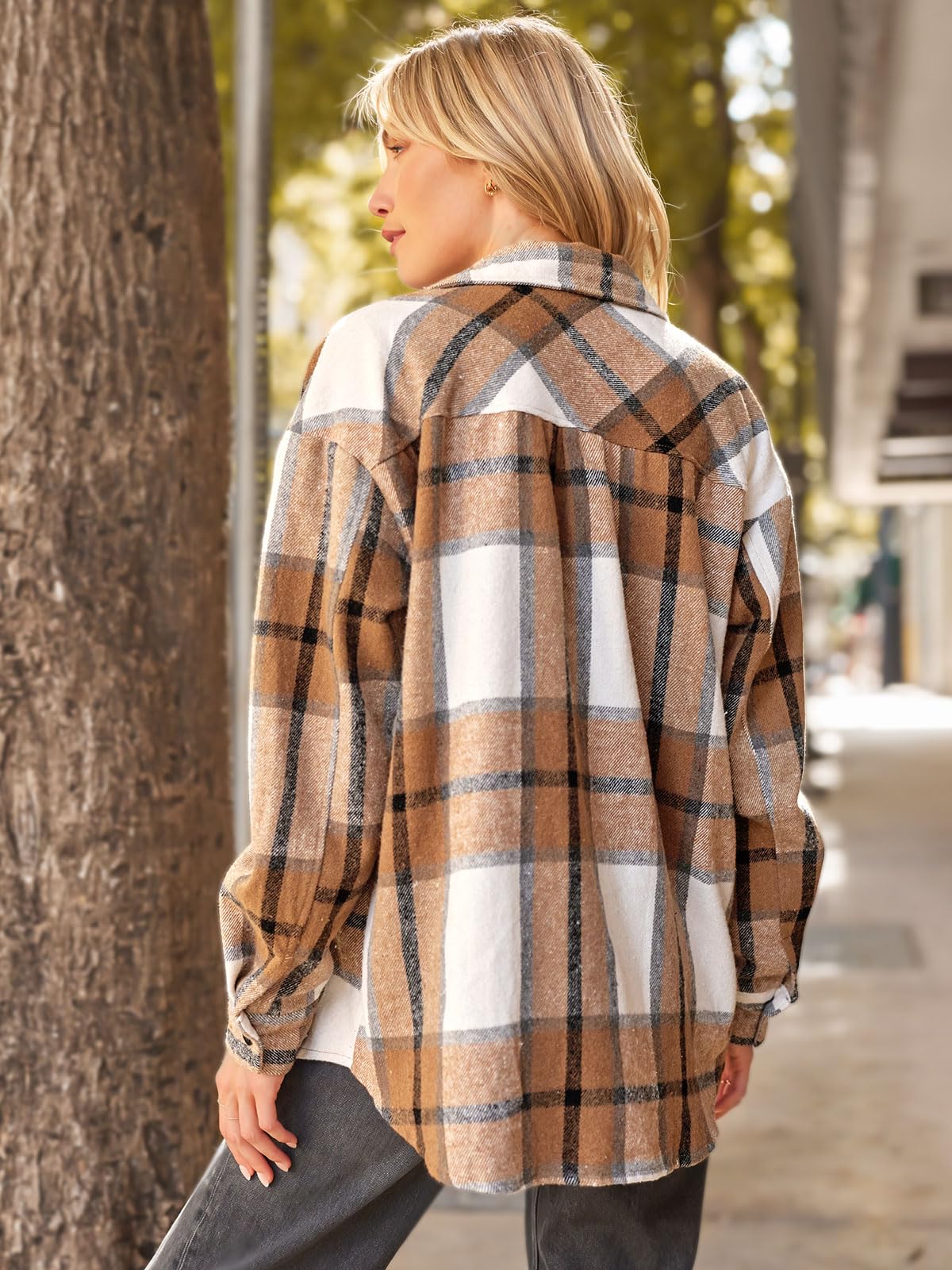 AUTOMET Womens Flannel Shackets Plaid Button Down Shirts Fall Winter Jackets Cute Tops Trendy Cowgirl Outfits Teen Sweaters Apricot L