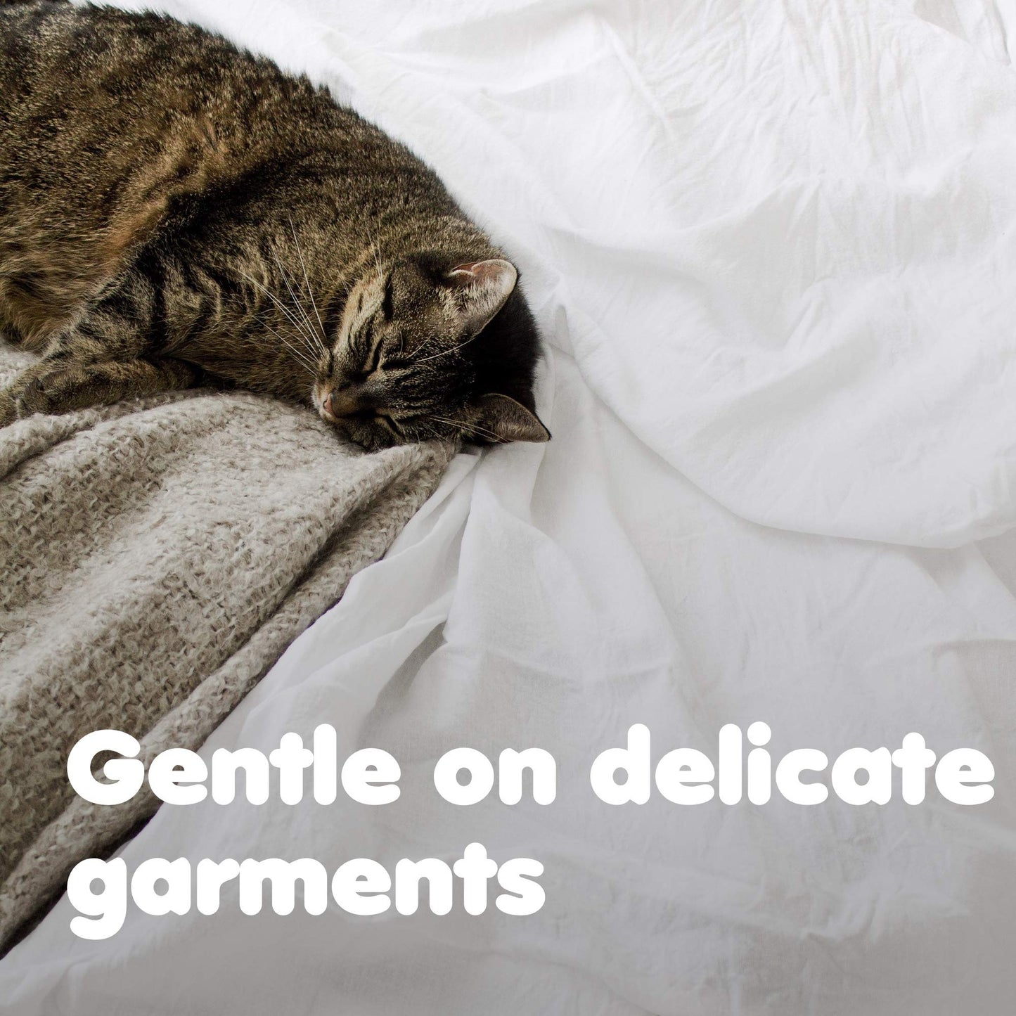 Friends Forever Wool Dryer Balls 6-Pack XL Wool Laundry Balls for Dryer as Reusable Natural Fabric Softener, Dryer Sheets, Saves Drying Time & Reduces Clothes Wrinkles, Ideal for Drying Dog Beds