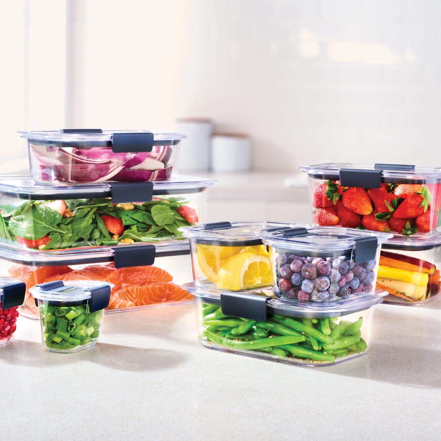 Rubbermaid Brilliance BPA Free Airtight Food Storage Containers with Lids, Set of 4 (4.7 Cup) Ideal for Lunch, Meal Prep, and Leftovers