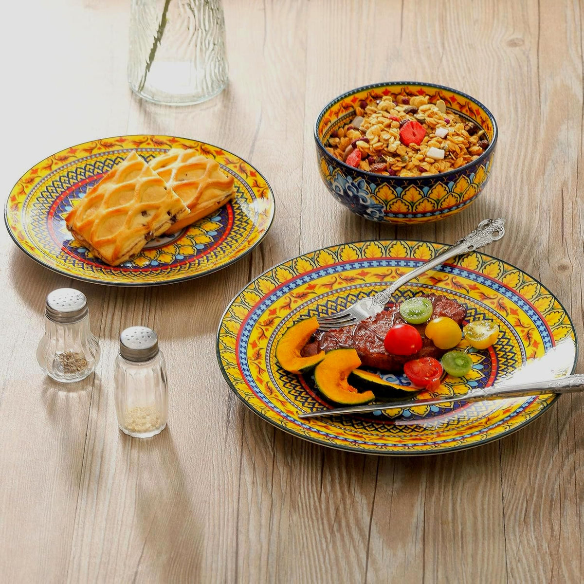 glowworm Dinner Plates, 10.5 Inch Ceramic Plates Set of 6 for Steak, Snacks, Pizza, Cake, Colorful Serving Dishes for Kitchen, Microwave, Oven & Dishwasher Safe, Bohemian