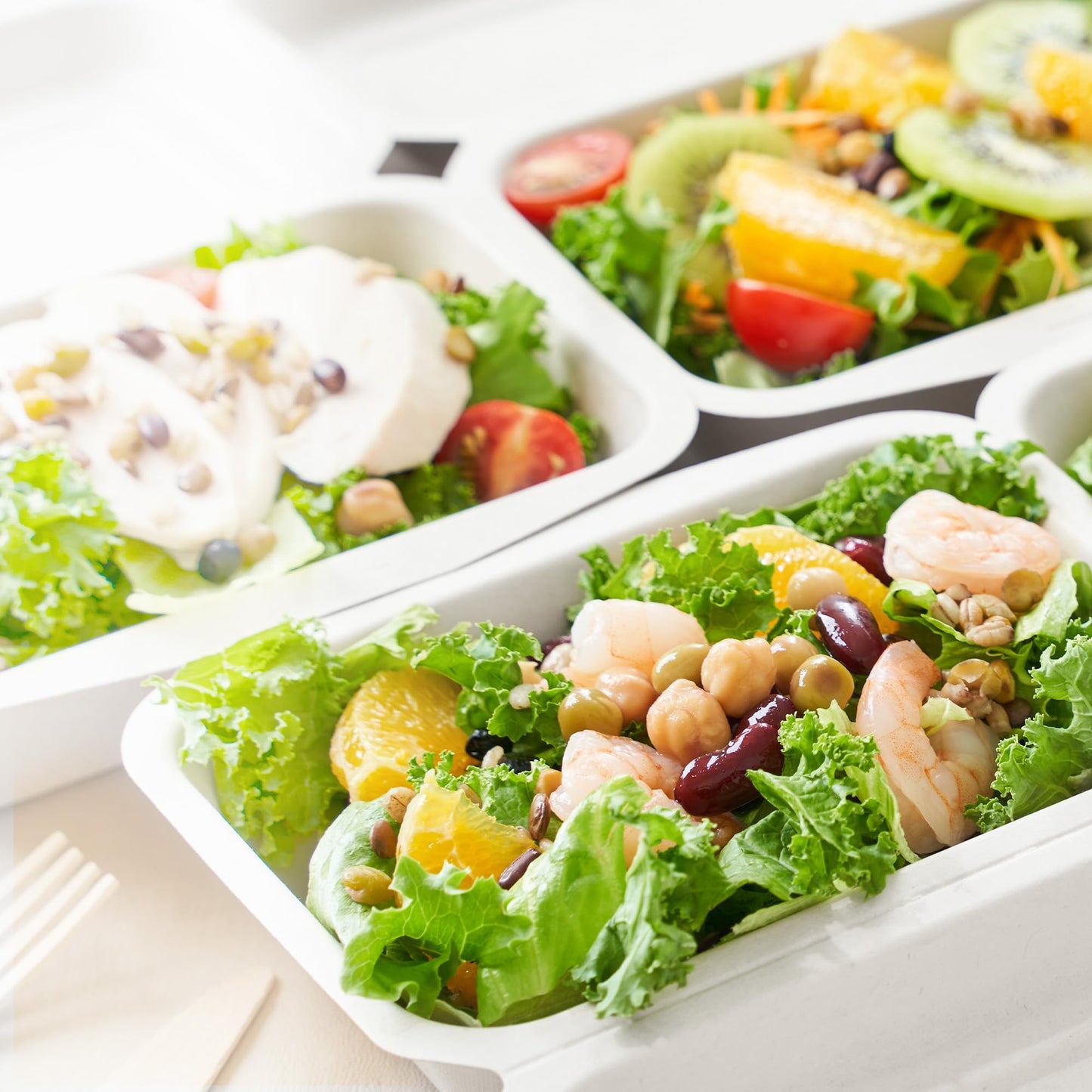 Freshware Clamshell Food Containers with Lids [9x6 50-Pack] Disposable To Go Containers, Biodegradable Sugarcane To Go Boxes - Paper Container - Microwave & Freezer Safe, Stackable