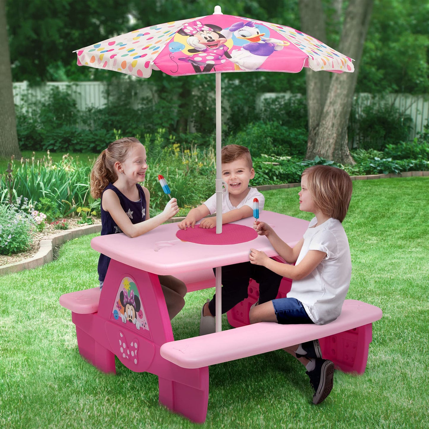 Delta Children 4 Seat Activity Picnic Table, Minnie Mouse