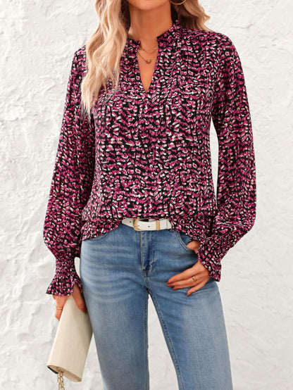 MASCOMODA Womens V Neck Floral Long Sleeve Tops 2024 Summer Casual Loose Puff Sleeve Chiffon Boho Work Blouse Dressy T Shirts(Floral Black Red,Small)