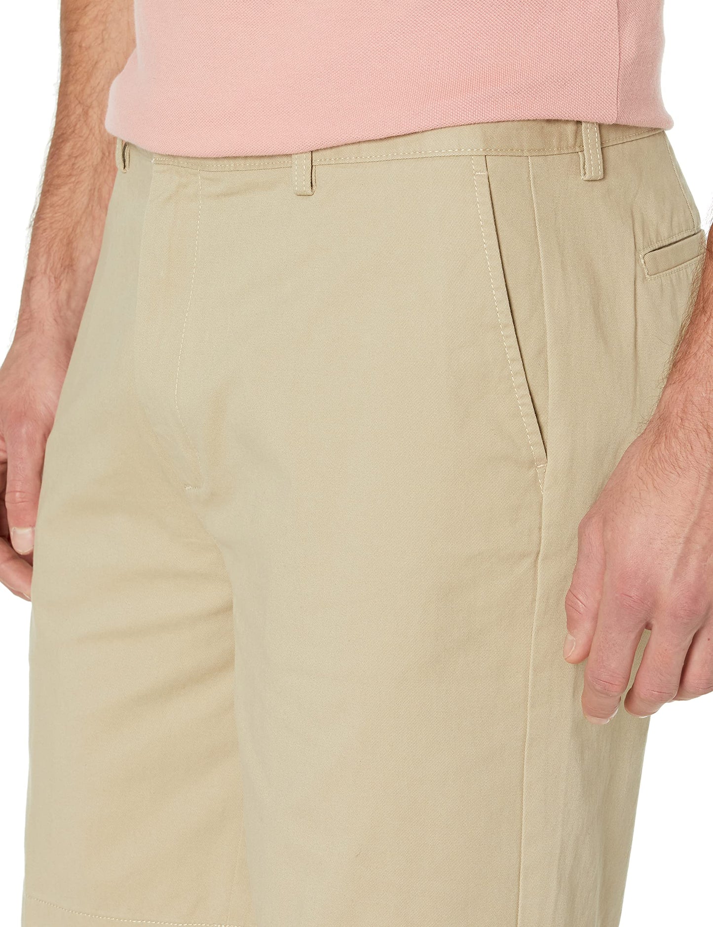 Amazon Essentials Men's Classic-Fit 9" Short, Light Brown, 38