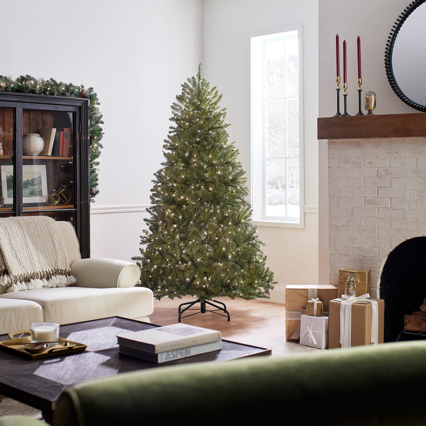 National Tree Company 6.5 ft Pre-Lit Dunhill Fir Artificial Christmas Tree, 650 Clear Lights, 1,838 Tips, Includes Stand, Green