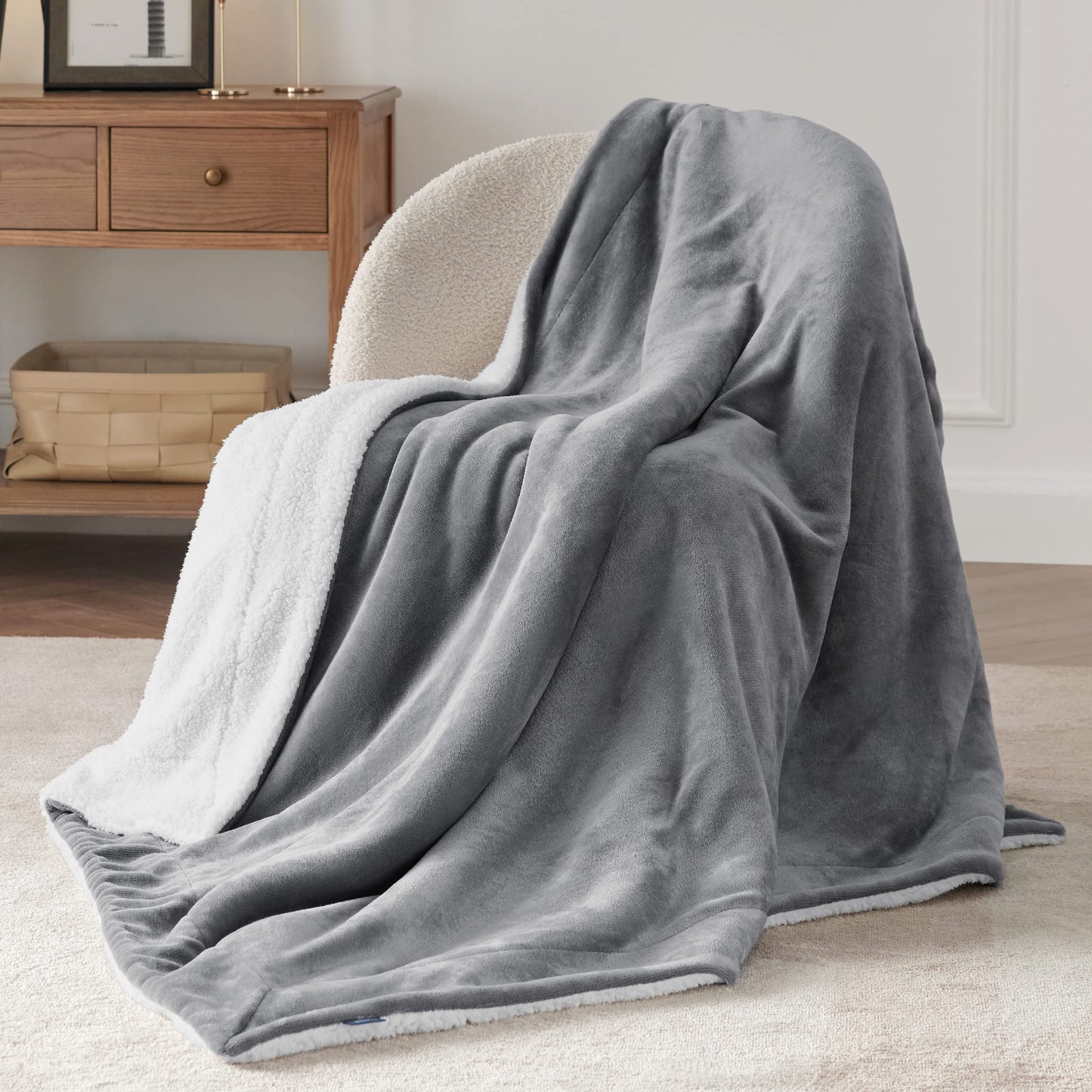 Bedsure Sherpa Fleece Throw Blanket Twin Size for Couch - Thick and Warm, Soft Fuzzy Plush Blanke for Winter, Grey, 60x80 Inches