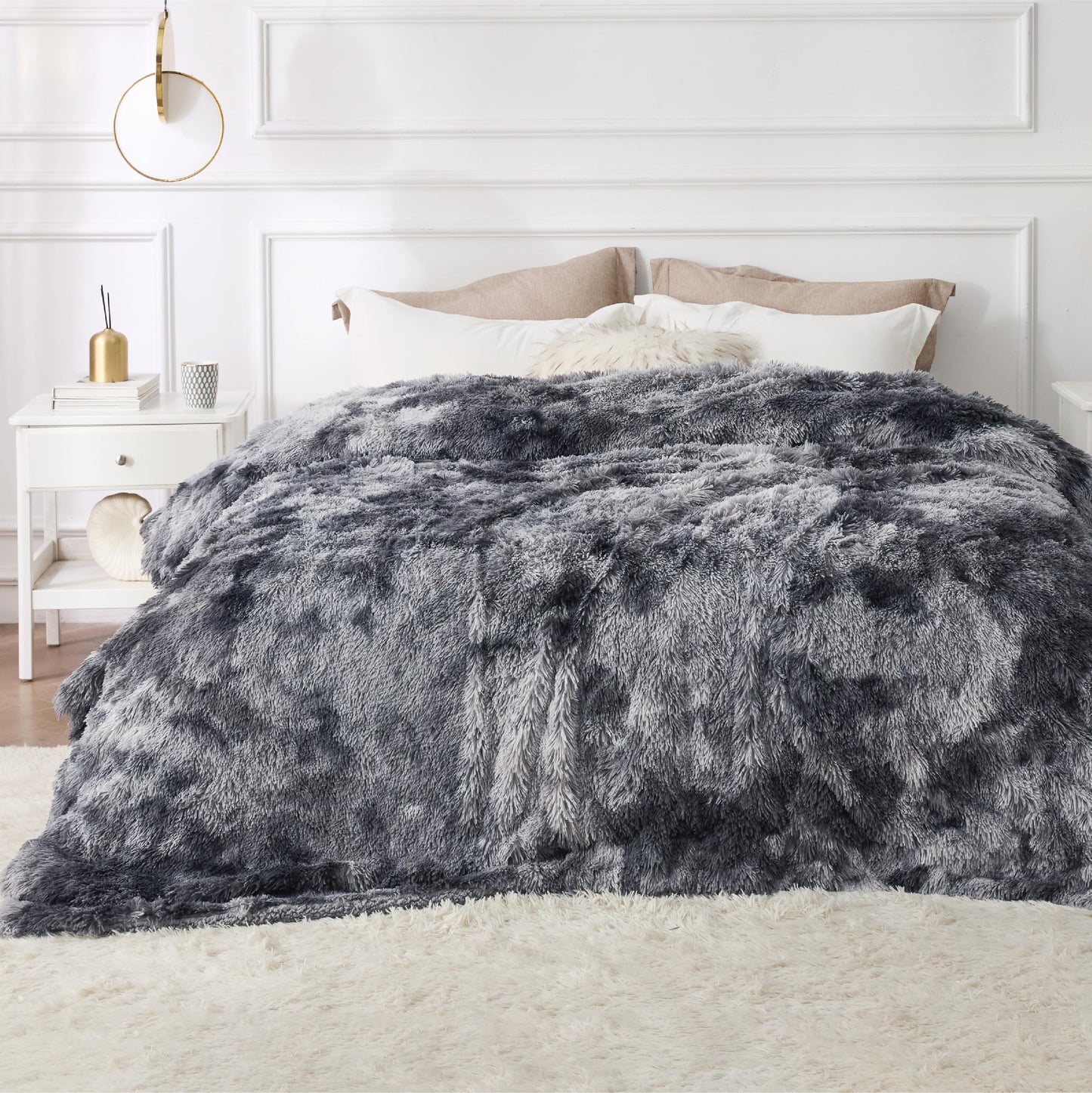Bedsure GentleSoft Fluffy Sherpa Fleece Faux Fur Blankets Queen Size for Bed, Bedroom Decor Winter Bedding Thick Warm Full Queen Blankets, Fuzzy Plush Soft Heavy Mink Cozy Gifts, Tie Dye Grey, 90x90