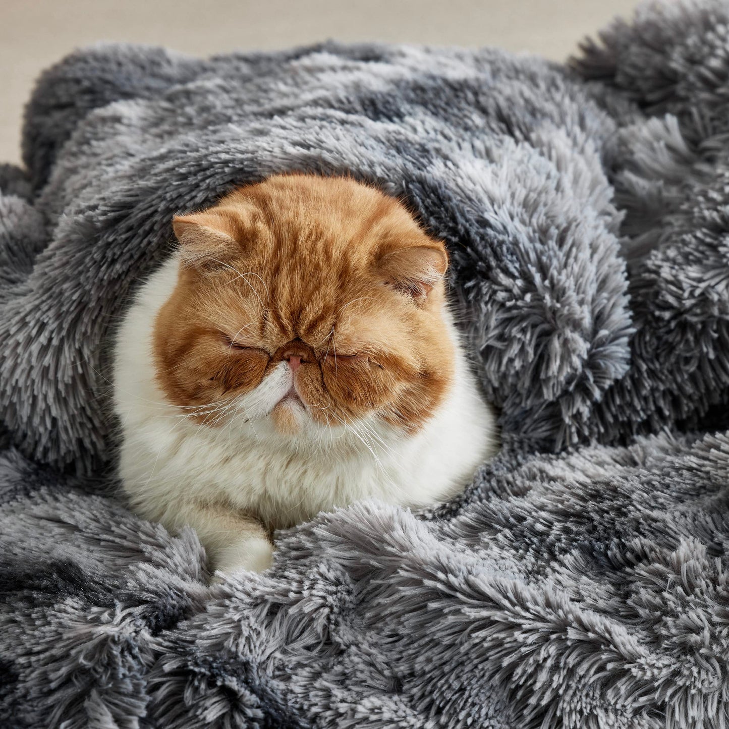 Bedsure GentleSoft Fluffy Sherpa Fleece Faux Fur Blankets Queen Size for Bed, Bedroom Decor Winter Bedding Thick Warm Full Queen Blankets, Fuzzy Plush Soft Heavy Mink Cozy Gifts, Tie Dye Grey, 90x90