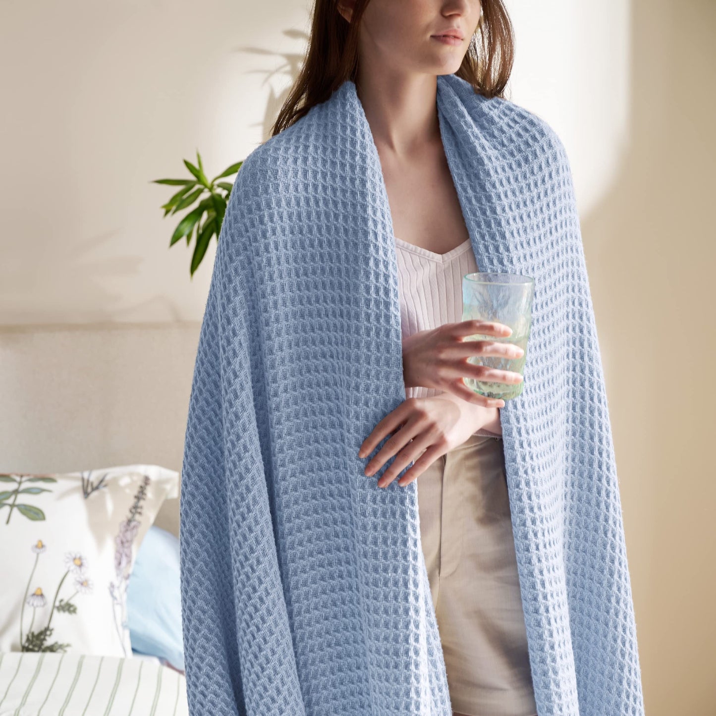 Bedsure 100% Cotton Blankets Twin XL Size for Bed - Waffle Weave Blankets for Summer, Lightweight and Breathable Soft Woven Blankets for Spring, Blue, 66x90 inches