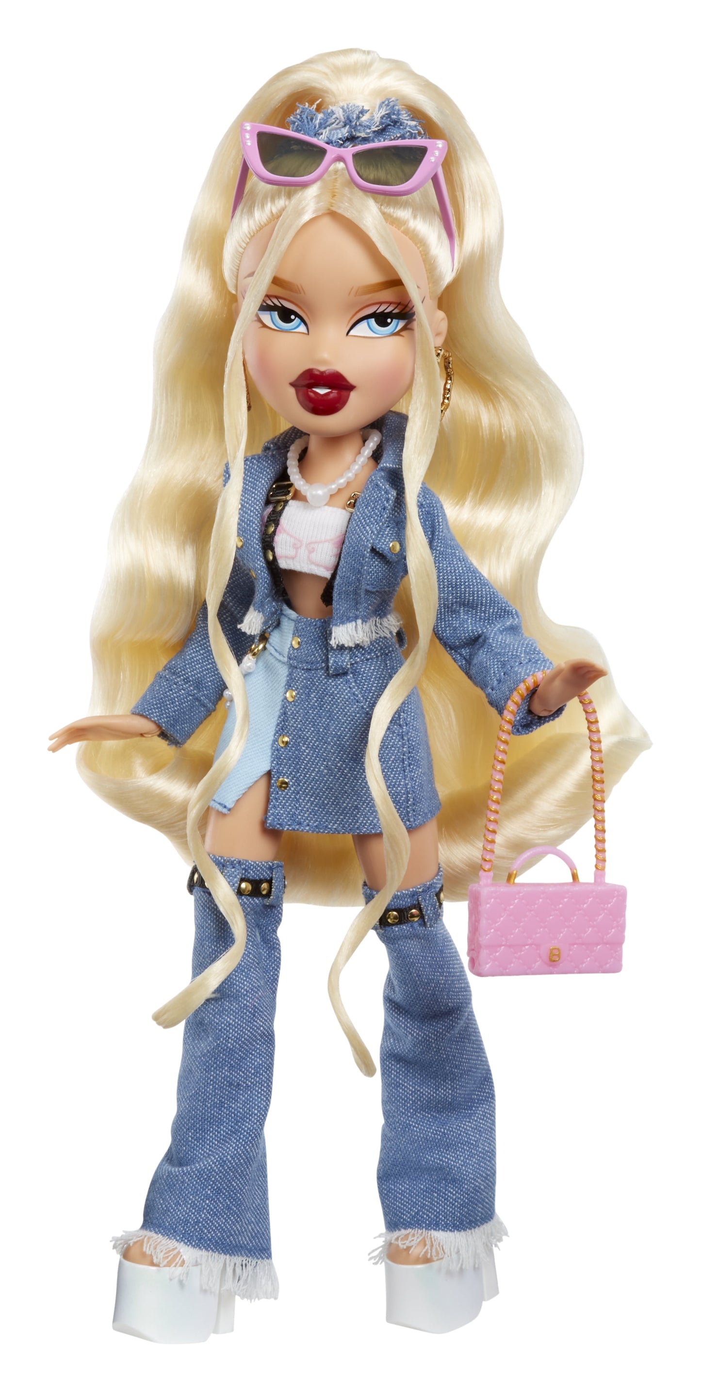 Alwayz Bratz Cloe Fashion Doll with 10 Accessories and Poster, Multicolor