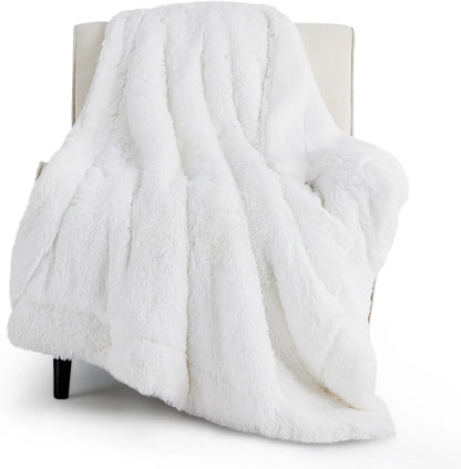 Bedsure Faux Fur Throw Blankets Black - Fluffy Blankets & Throws Shaggy Blanket, 50x60 Inches