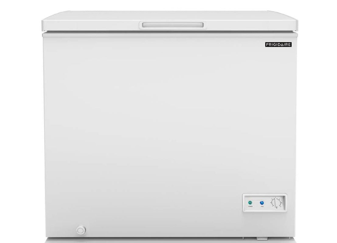 Frigidaire 7.0 Cu. ft. Chest Freezer, EFRF7003, White