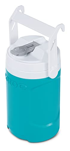 Igloo Aquamarine 1/2 Gallon Sports Jug with Hooks