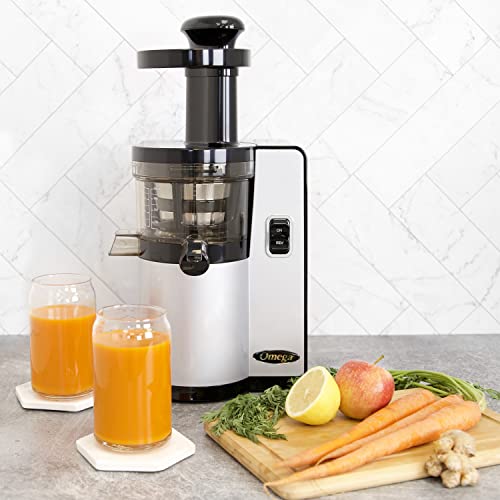 Omega VSJ843QS Vertical Masticating 43 RPM Compact Cold Press Juicer Machine with Automatic Pulp Ejection, 150-Watt, Silver