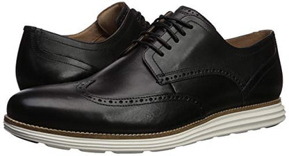 Cole Haan Men's Original Grand Shortwing Oxford Shoe, Black Leather/White, 11 Medium US