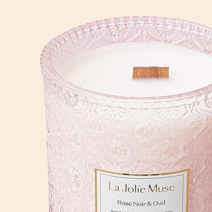 LA JOLIE MUSE Rose Noir & Oud Scented Candle, Rose Candle for Home, Candle Gift for Women, Wood Wicked Glass Jar Candles for Home Scented, Large Candle, Long Burning Time, 19.4 Oz