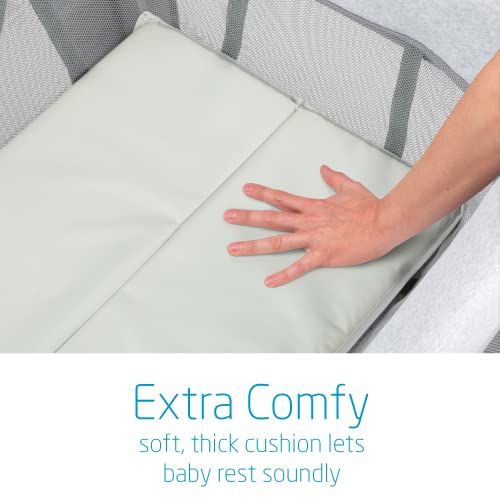 Maxi-Cosi Swift Play Yard, Extra-Comfy, Thick Mattress, Essential Grey